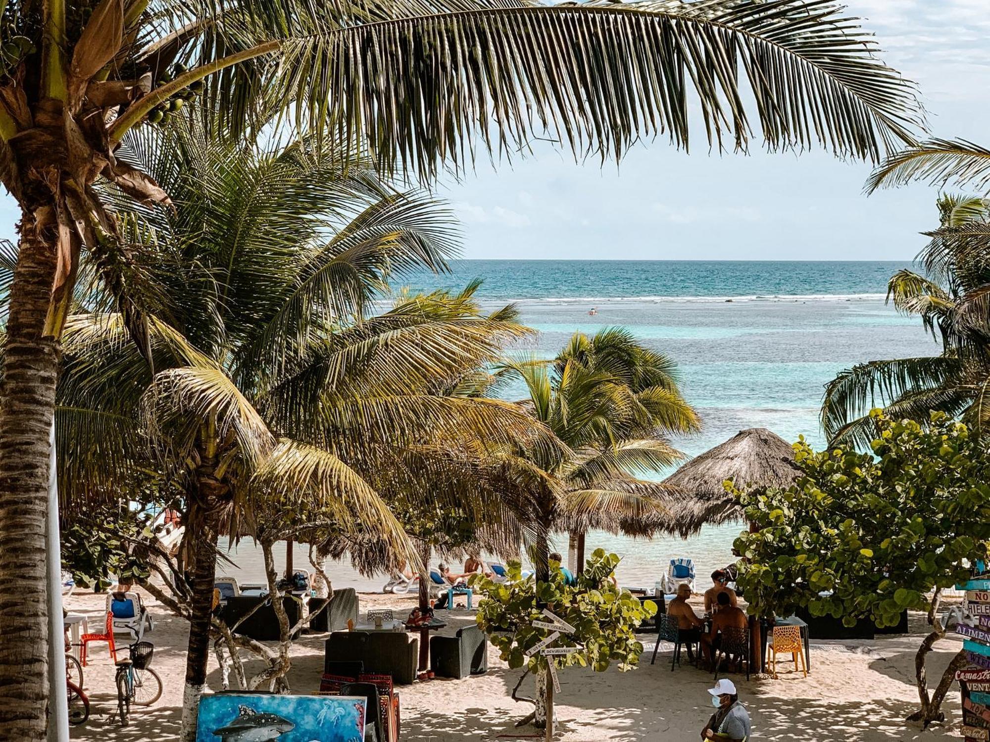El Fuerte Beach Apartments Mahahual Room photo