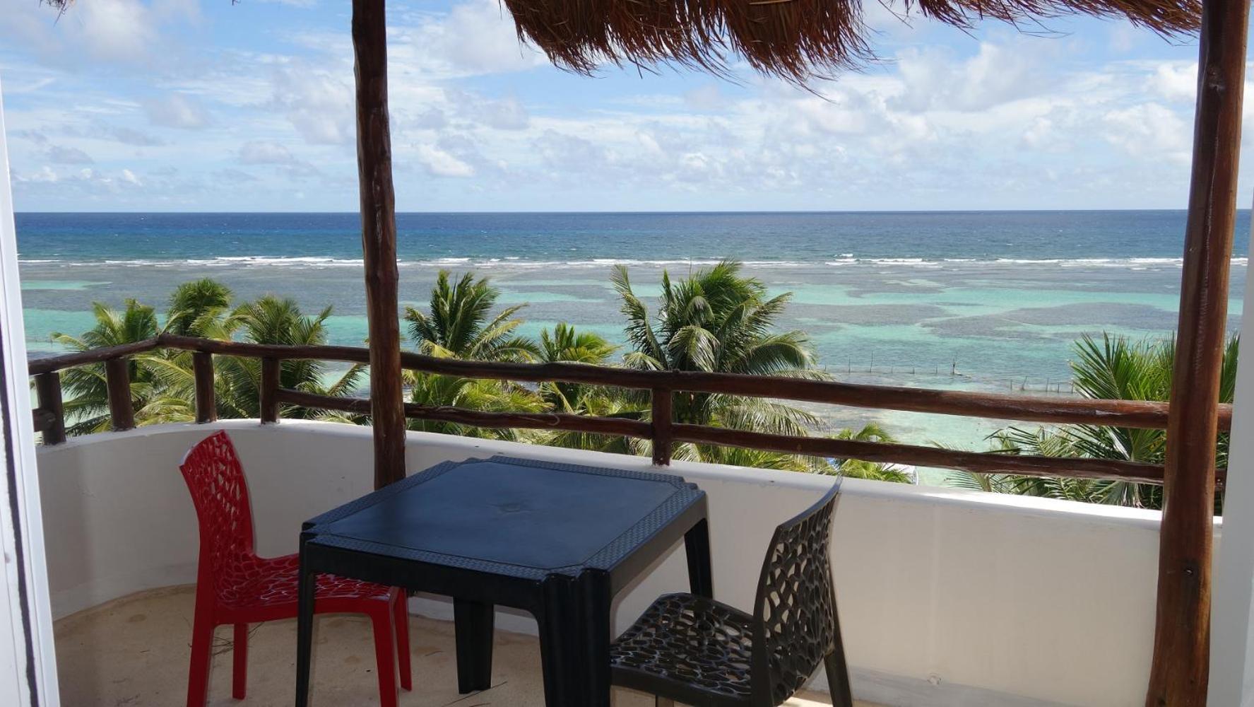 El Fuerte Beach Apartments Mahahual Exterior photo
