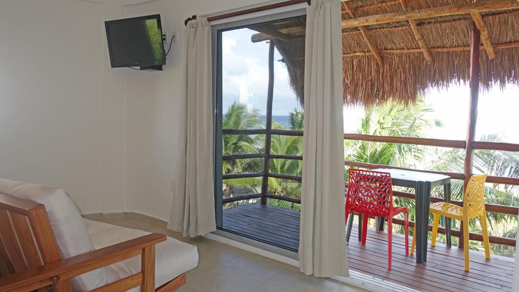 El Fuerte Beach Apartments Mahahual Exterior photo